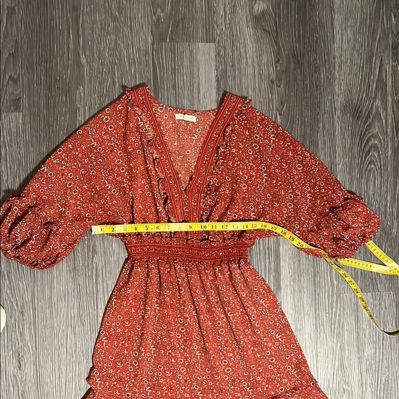 Max Studio Orange Midi Dress with Ruffled Tiered Design - Picture 3 of 11